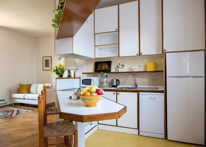 ""bright Floor Vatican & Tiber View, Steps From Olympic Stadium" *
