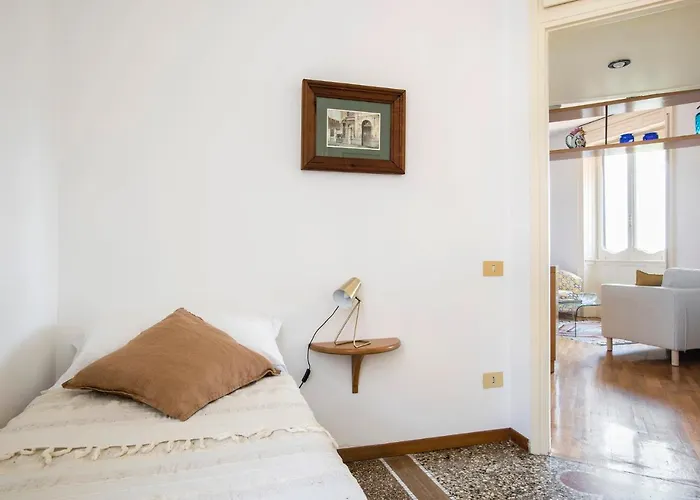 ""bright Floor Vatican & Tiber View, Steps From Olympic Stadium" Apartment Rom