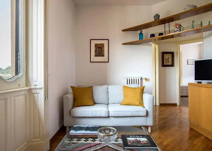 ""bright Floor Vatican & Tiber View, Steps From Olympic Stadium"