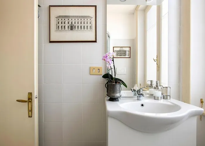 ""bright Floor Vatican & Tiber View, Steps From Olympic Stadium" Rom
